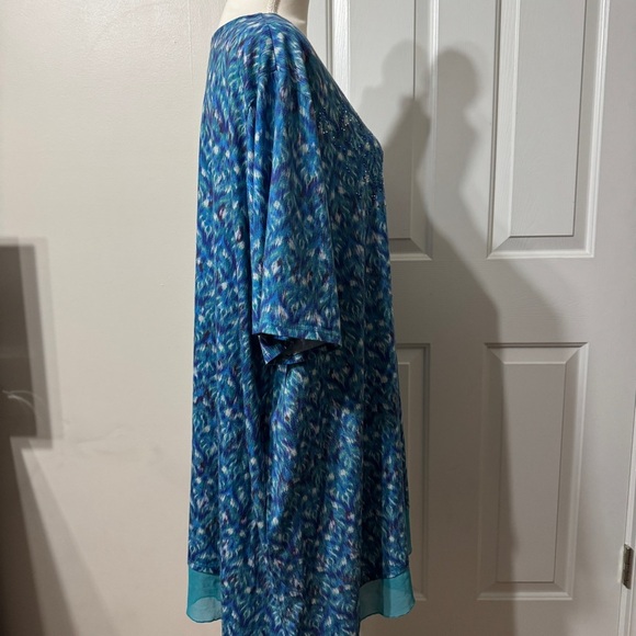 Catherines Blue Relaxed Boxy Tunic, size 3X 26/28W - Picture 6 of 10